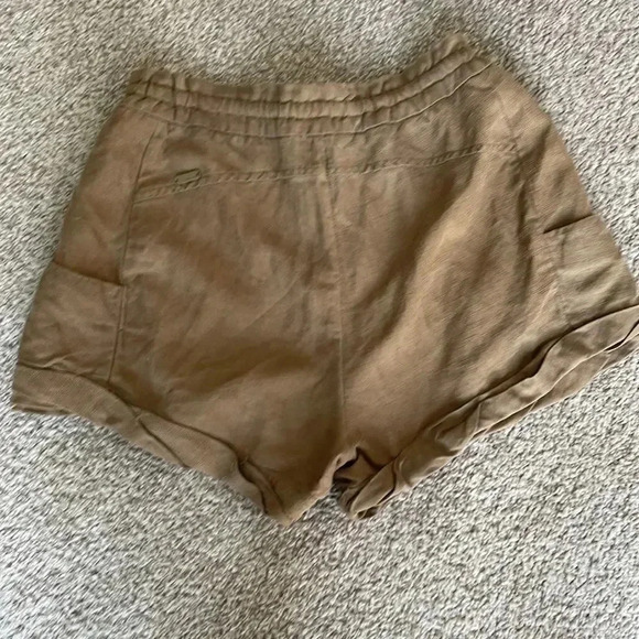 Aritzia | Wilfred Linnen  Blend Shorts - Picture 6 of 11